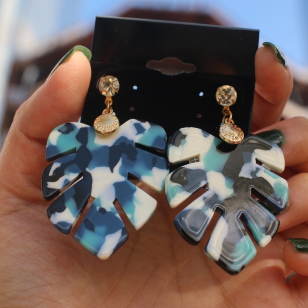 New leaf leaves gold dangle acrylic studs earrings‎